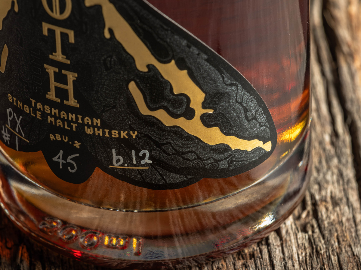 Diemen Awards - 2026 Submission - Moth Whisky16.png